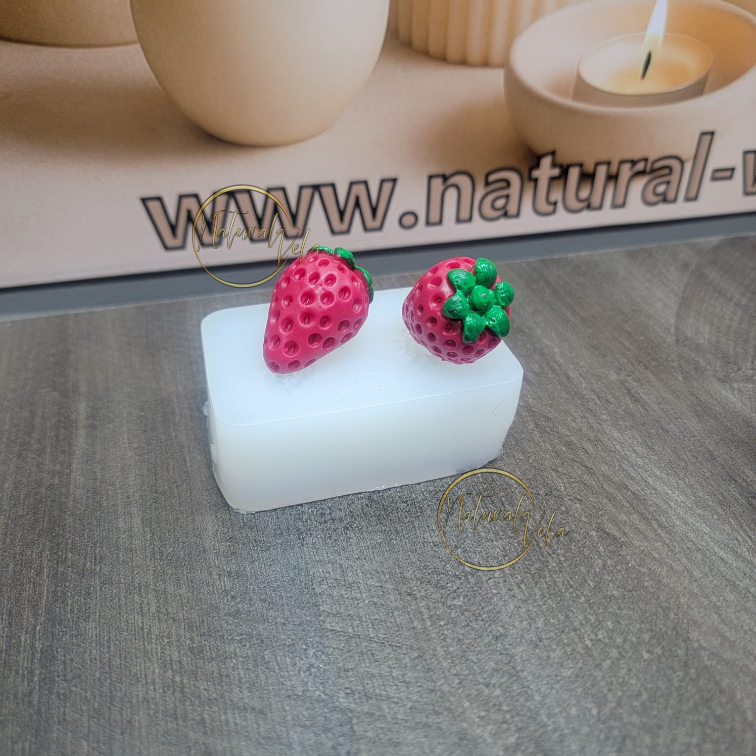 Molde frutillas medianas NVW02-570