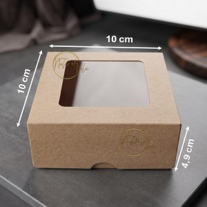 Caja cuadrada con ventana mediana CC005